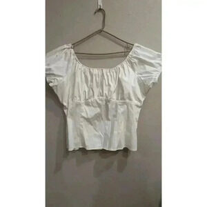 Women's Pinup Couture short sleeve peasant top in white New with Tags size 4x
